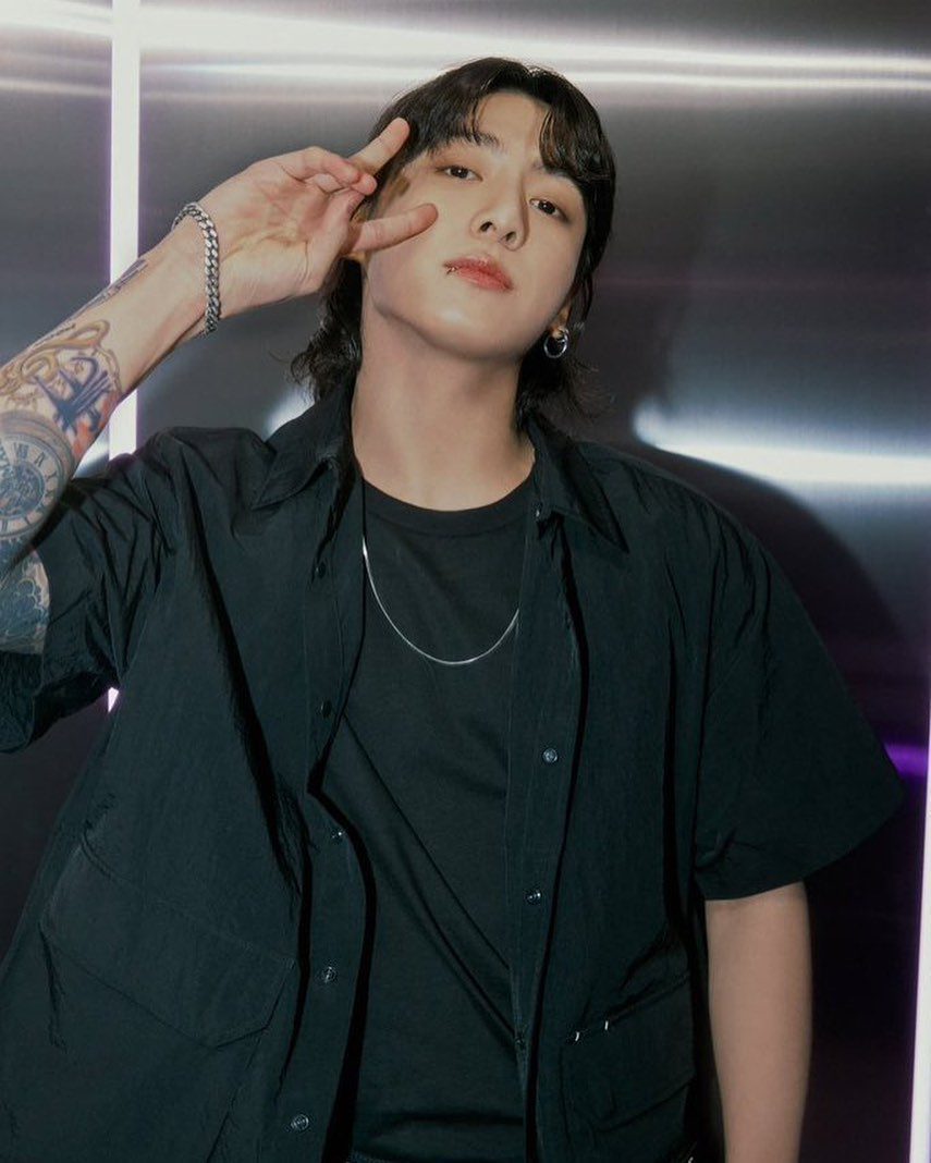 Jungkook Outfits and Style
