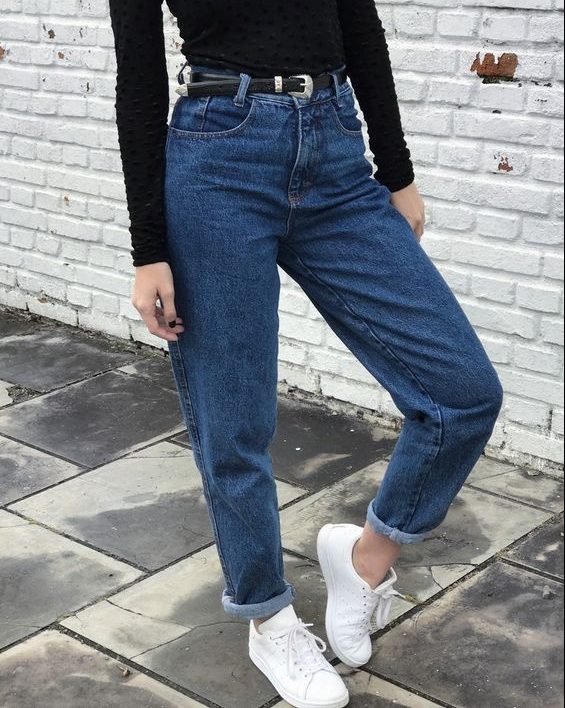 How to Style Mom Jeans | Style Tips & Outfit Ideas | Lugako