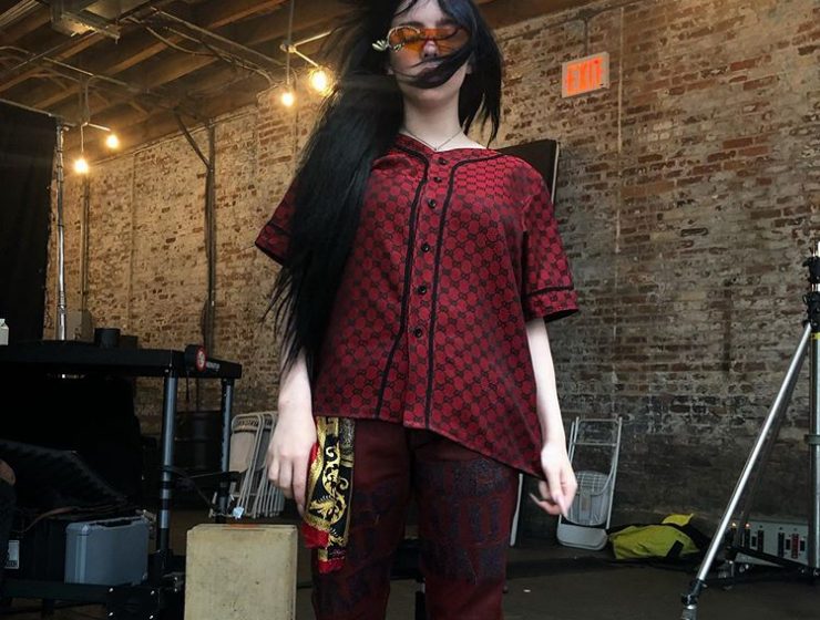 Billie Eilish Style and Fashion | Outfits, Brands, Looks Billie Eilish Style