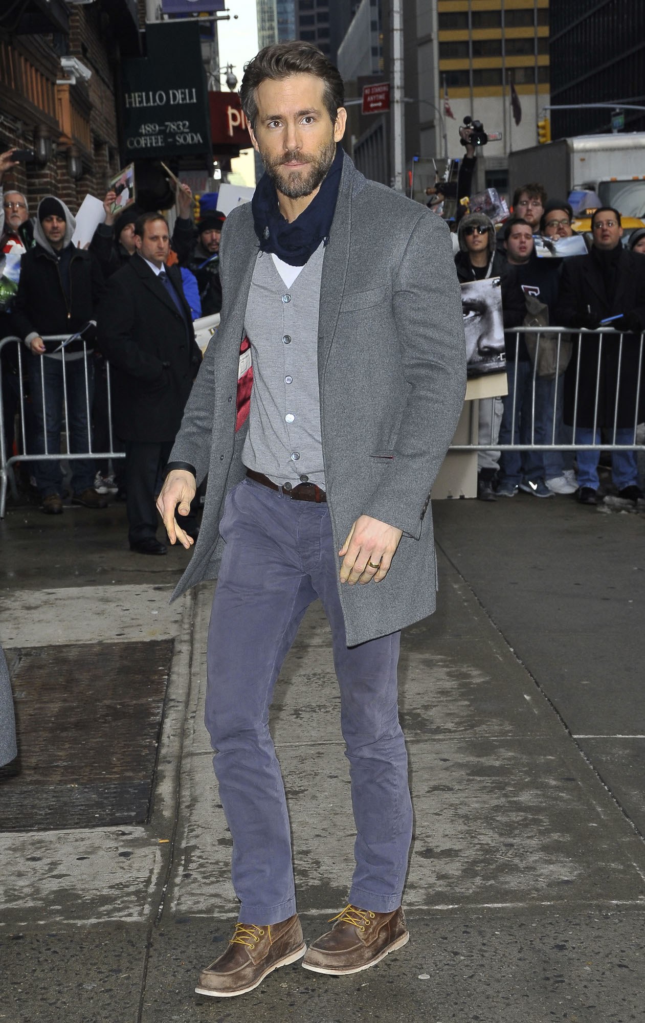 How To Wear A Scarf For Guys