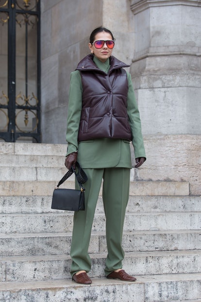 Puffer Jacket Outfit Ideas and Style Tips Puffer Jacket Outfit Ideas